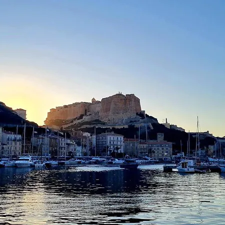 Le Nathalia - T3 4 Etoiles, Vue Port De *