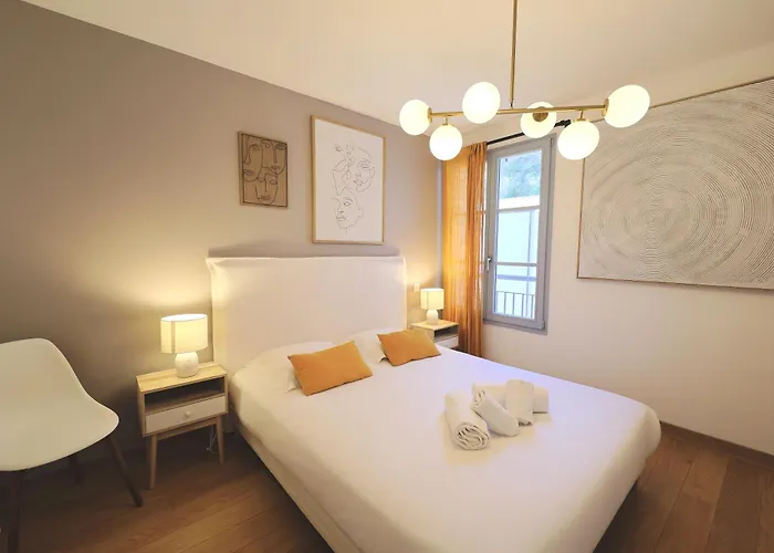 Le Nathalia - T3 4 étoiles, Vue Port De Bonifacio (Corsica)