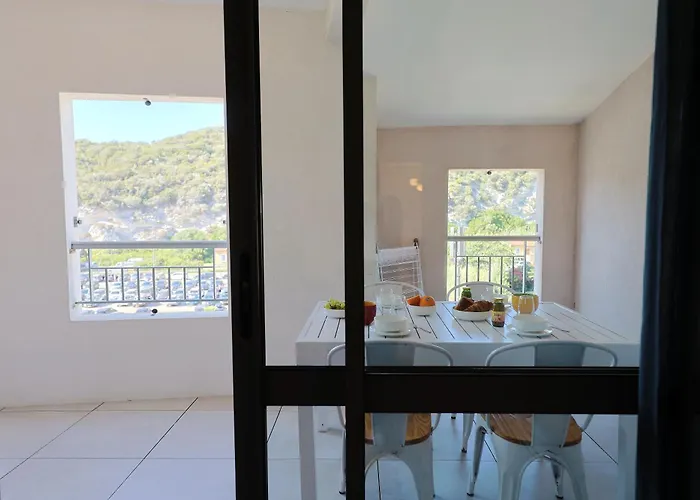 Le Nathalia - T3 4 étoiles, Vue Port De Appartement *