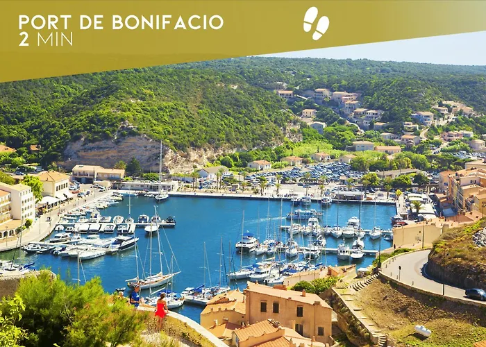 Appartement Le Nathalia - T3 4 étoiles, Vue Port De Bonifacio (Corsica)