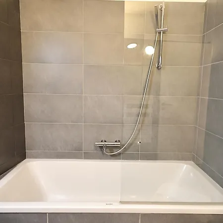 Le Nathalia - T3 4 Etoiles, Vue Port De Bonifacio (Corsica)